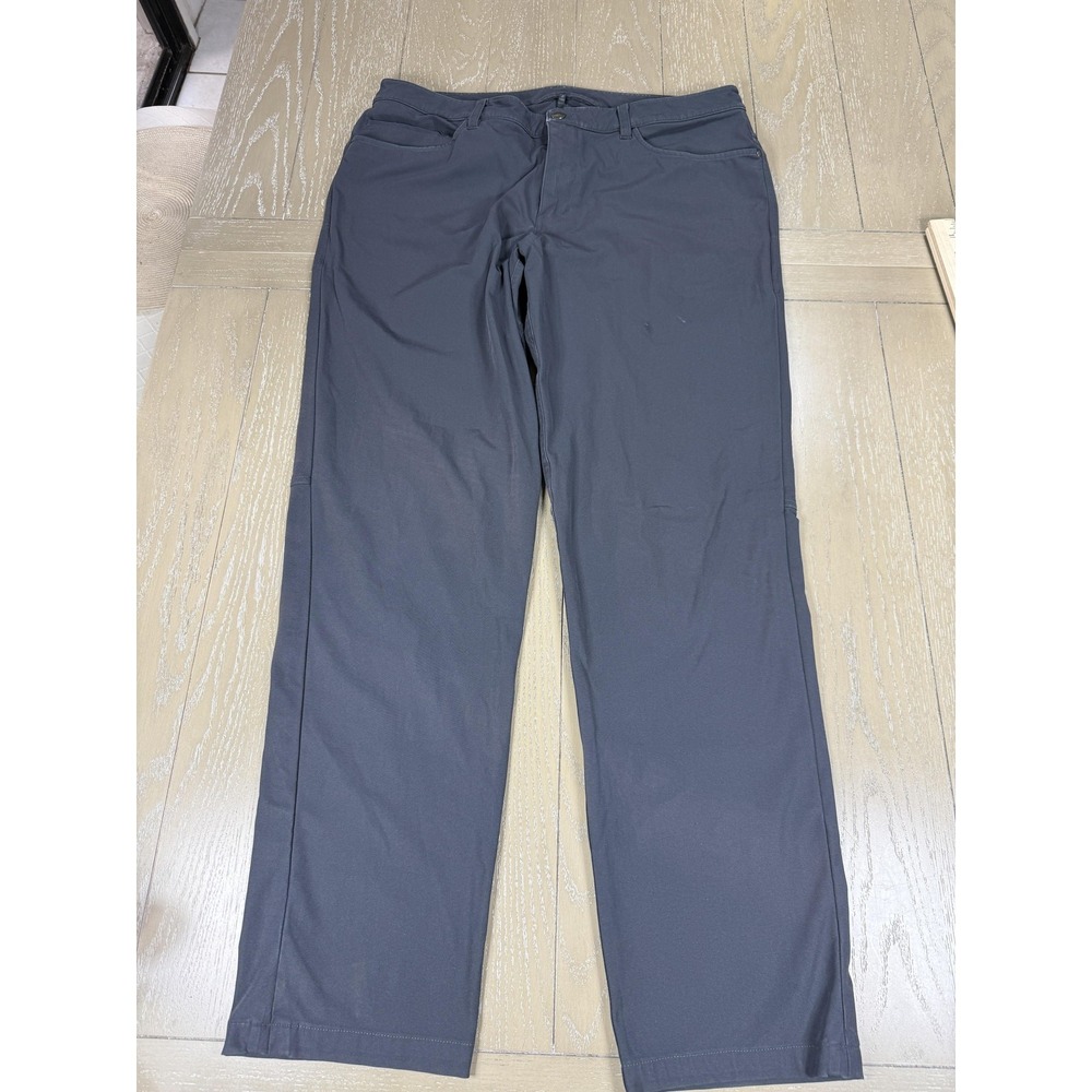 Lululemon‎ ABC Pants Mens 36x30 Gray Stretch Chino Straight Leg Casual Golf Work